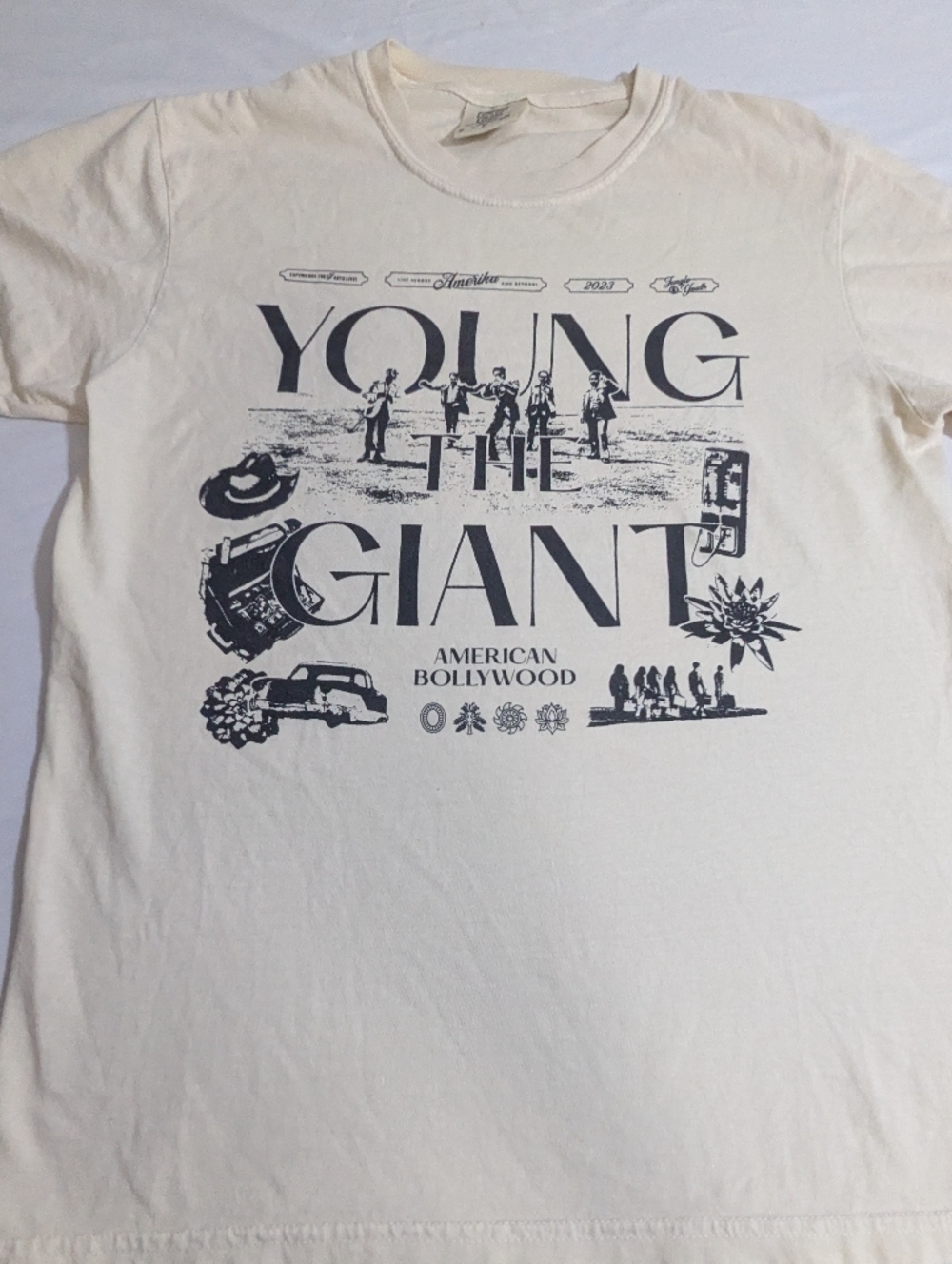Young The Giant Concert Tee 2022 American Bollywood Tour Locations On Back Small